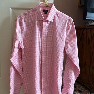 Adorable pink and white check shirt